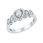 whitegold-engagement-ring-heart.png
